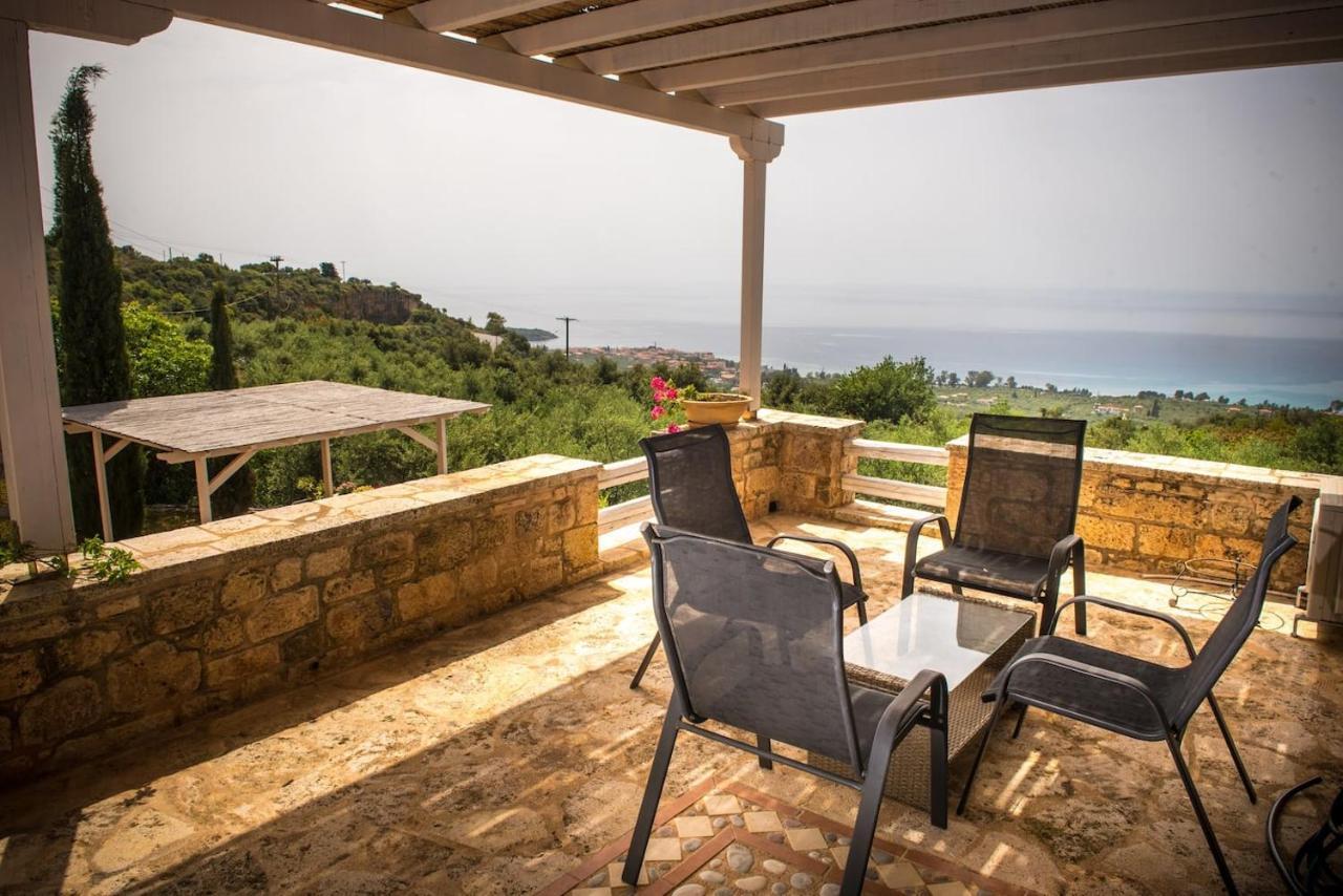 Magnificent, Authentic Private Villa And The Guest House Kardhamili Eksteriør billede